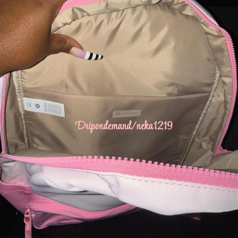 Lululemon Everywhere Backpack 22L- Candy Cloud/Pink Pearl/Wacky Khaki